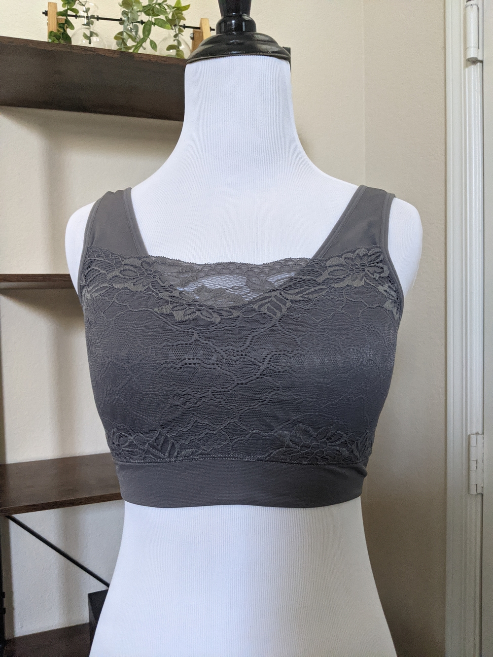Belugue Stretch Lace Overlay Comfort Bralette XS Gray